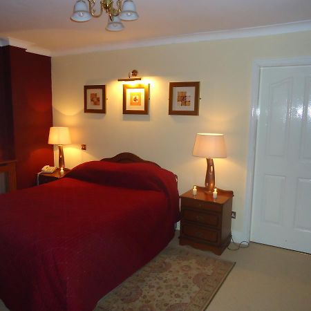 Templemore Arms Hotel Екстериор снимка